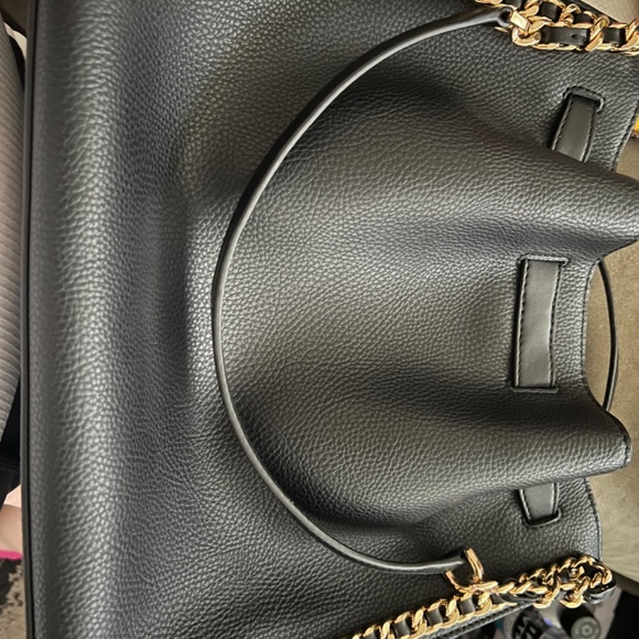 Michael Kors purse - Picture 2 of 4